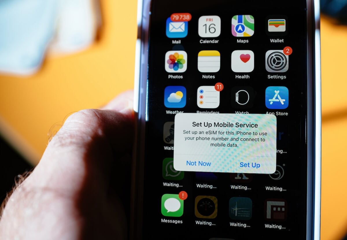 how-to-transfer-esim-to-new-iphone