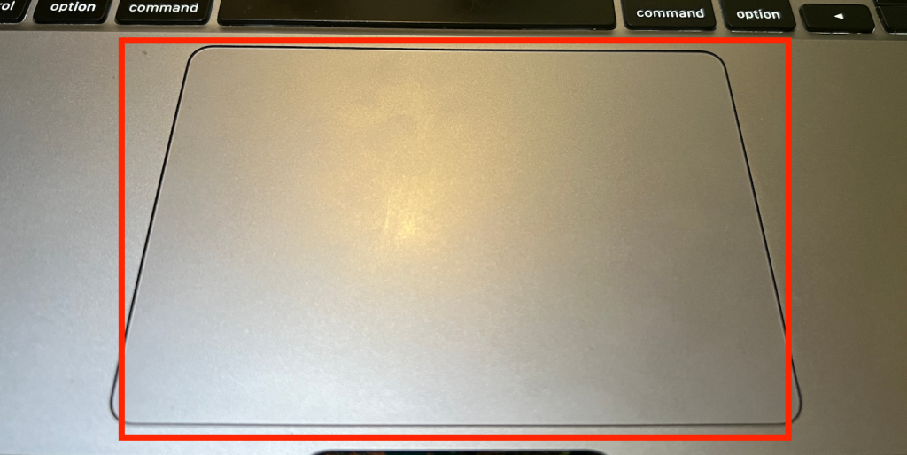 how-to-clean-fingerprints-off-macbook-screen